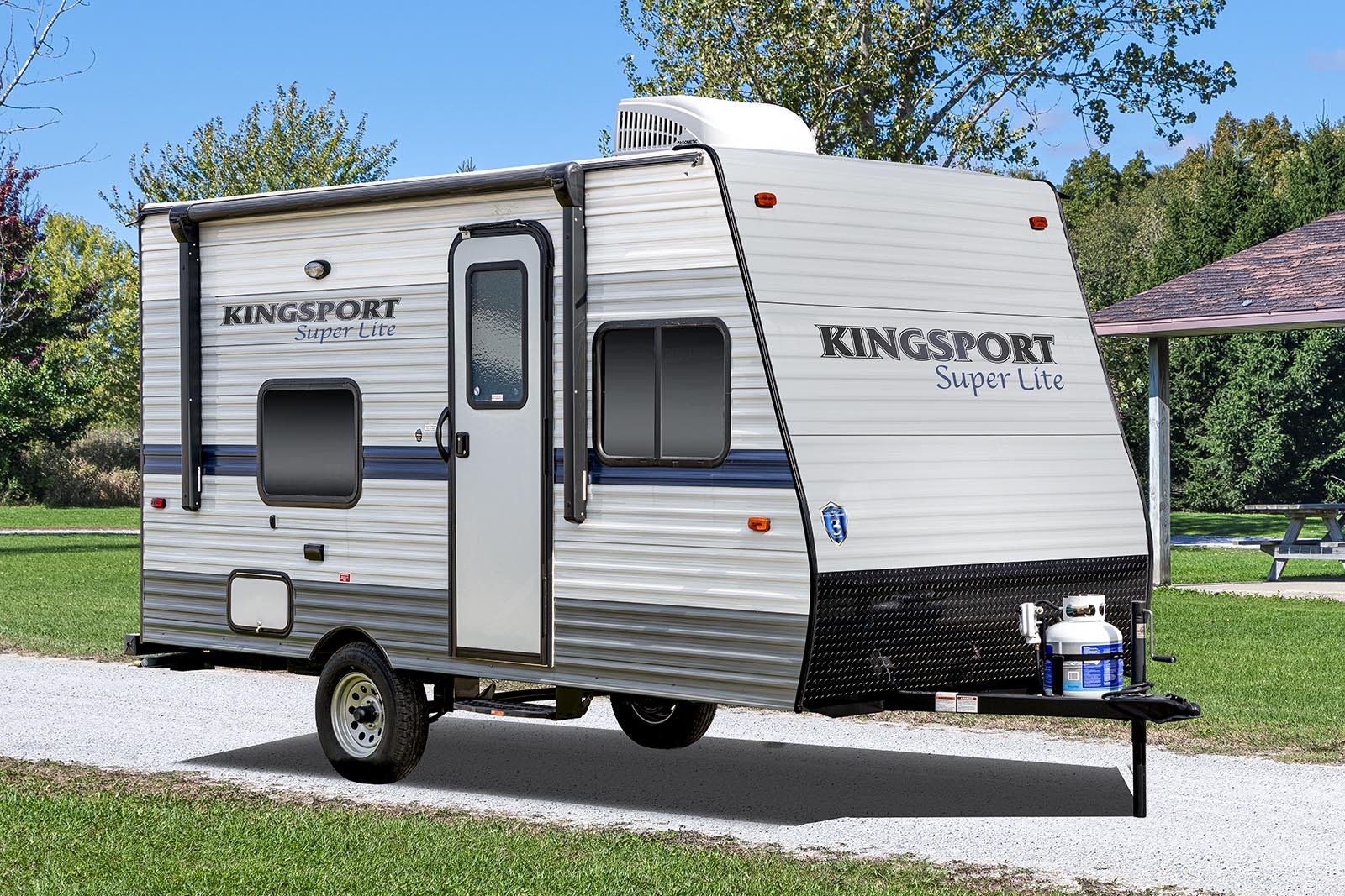 16BHC | Kingsport Lite | Light Weight Trailers | Gulf Stream Coach Inc.