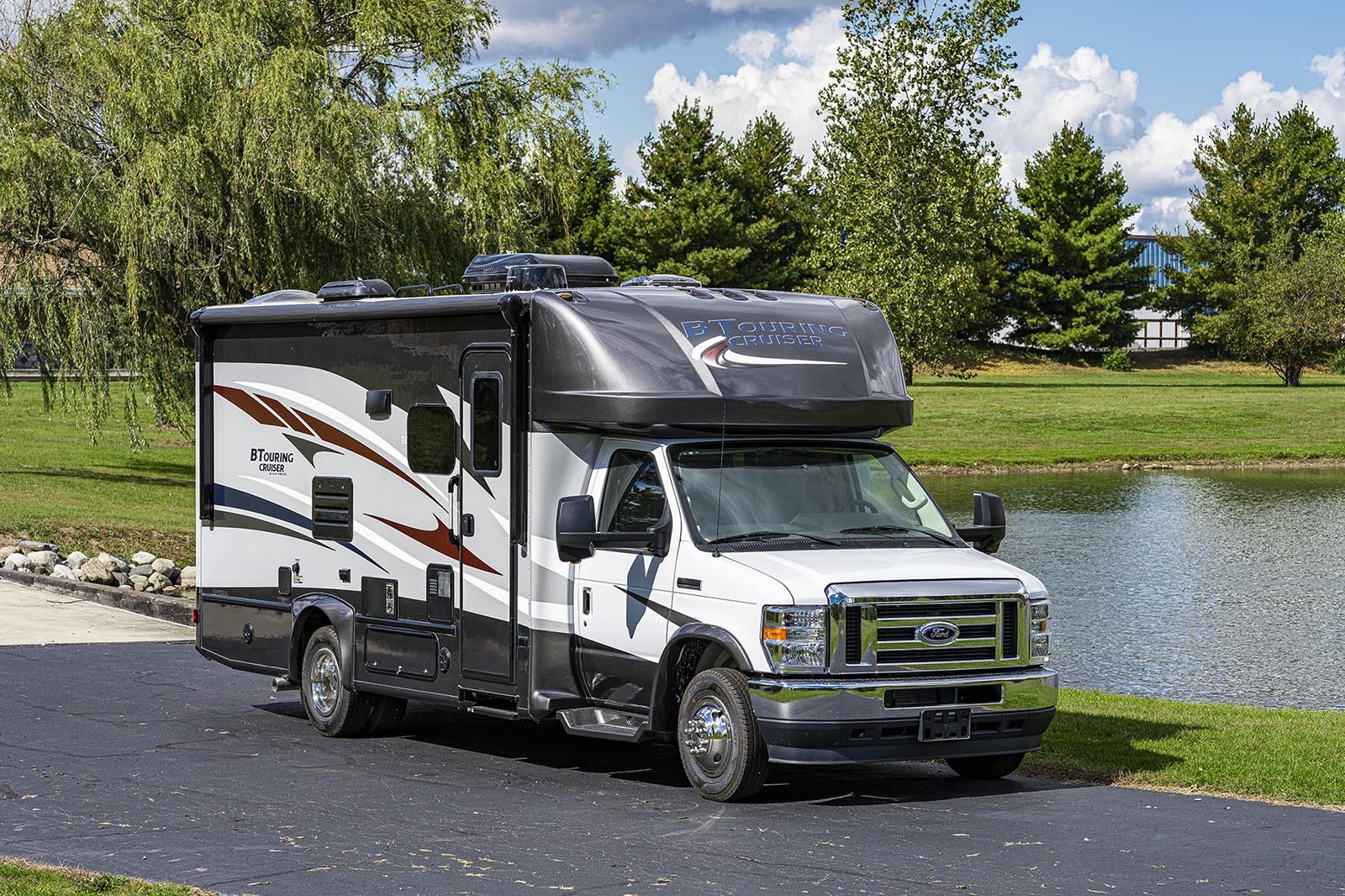 5245 | BT Cruiser | Motor Homes | Gulf Stream Coach Inc.