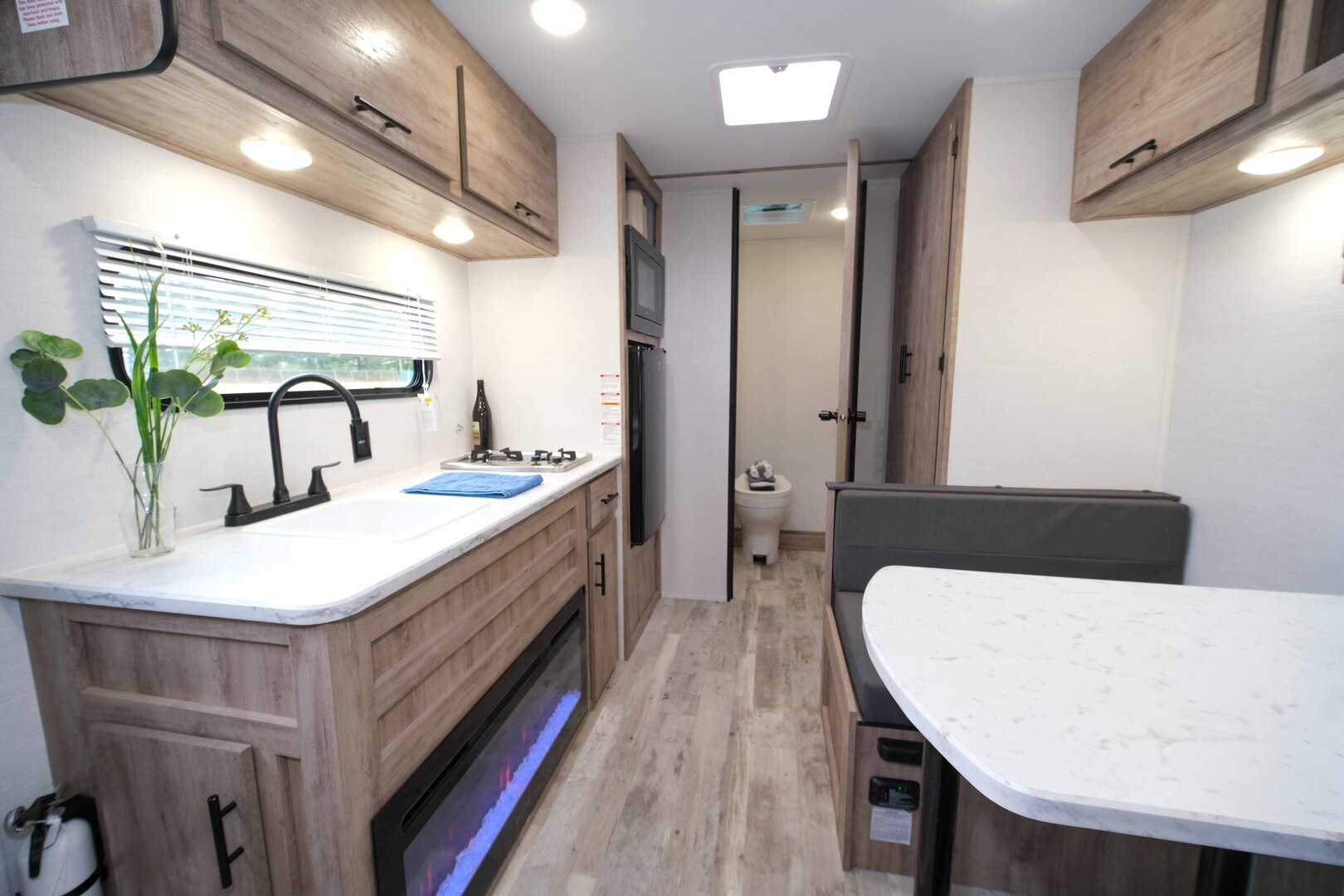 Gulf Stream Kingsport Lite 178RB Image