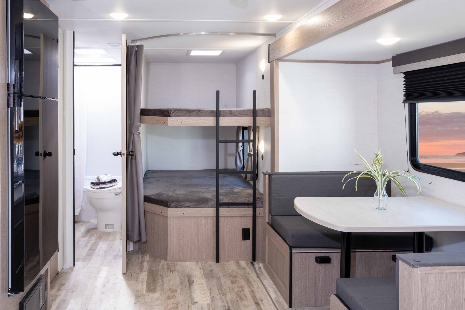 Gulf Stream Conquest Lite 269BH Image