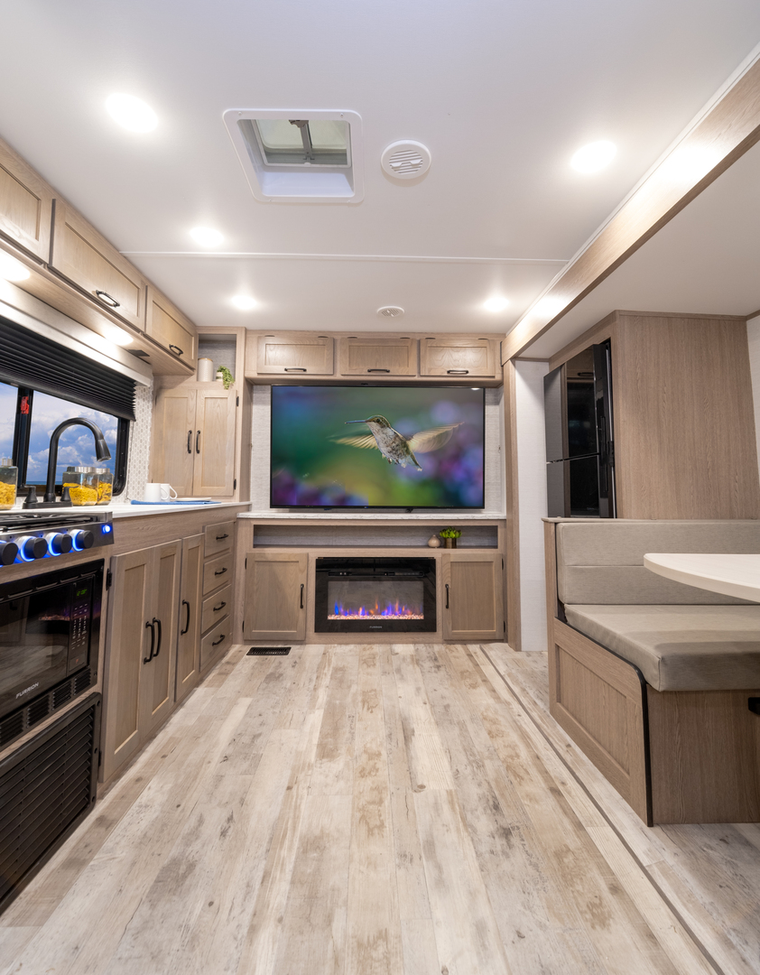 Gulf Stream Conquest Lite 251RE Image