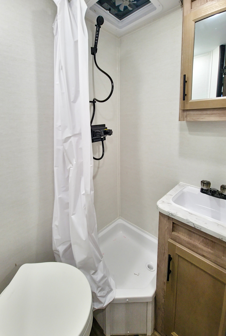 Gulf Stream Trailmaster Lite 16RBT Image