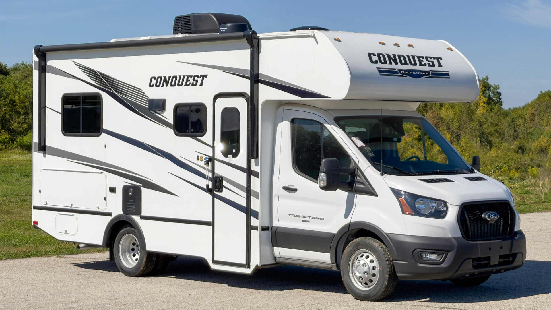 Gulf Stream Conquest Class C 4237 AWD Image