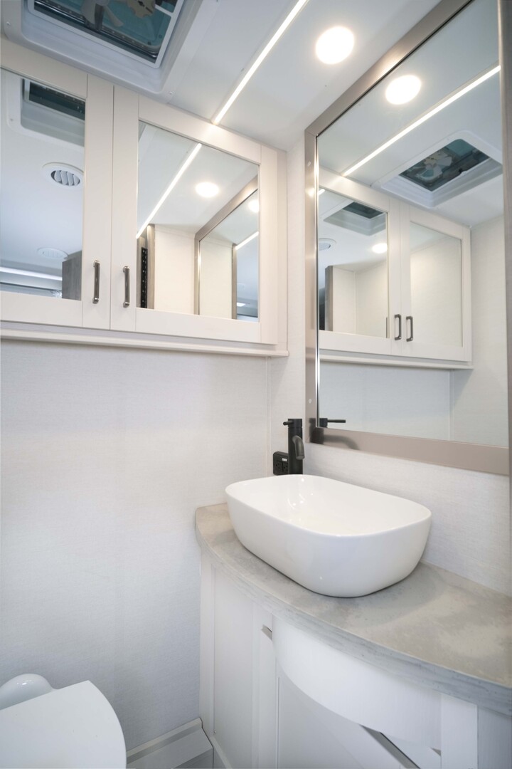 Gulf Stream Conquest Class C 6320 Image