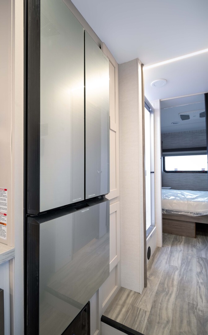 Gulf Stream Conquest Class C 6320 Image