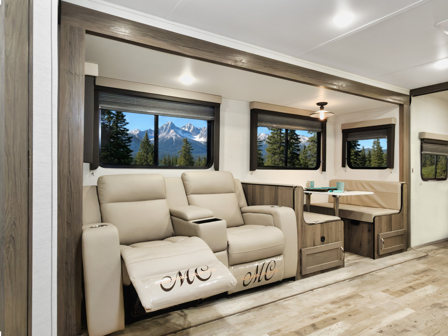 Gulf Stream Envision 282BH Image