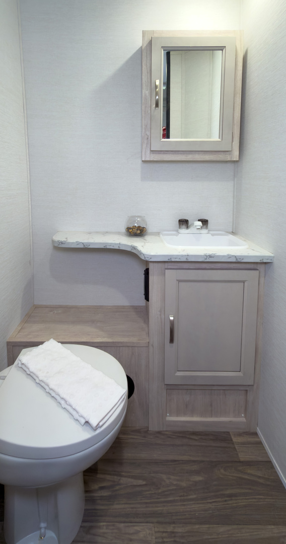 Gulf Stream Vista Cruiser 19TWD Image