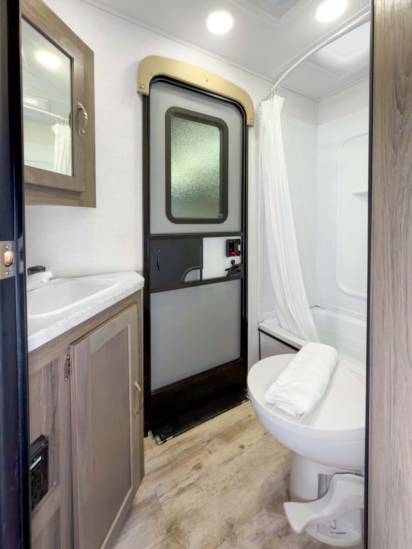 Gulf Stream Gulf Breeze 28BBS Image