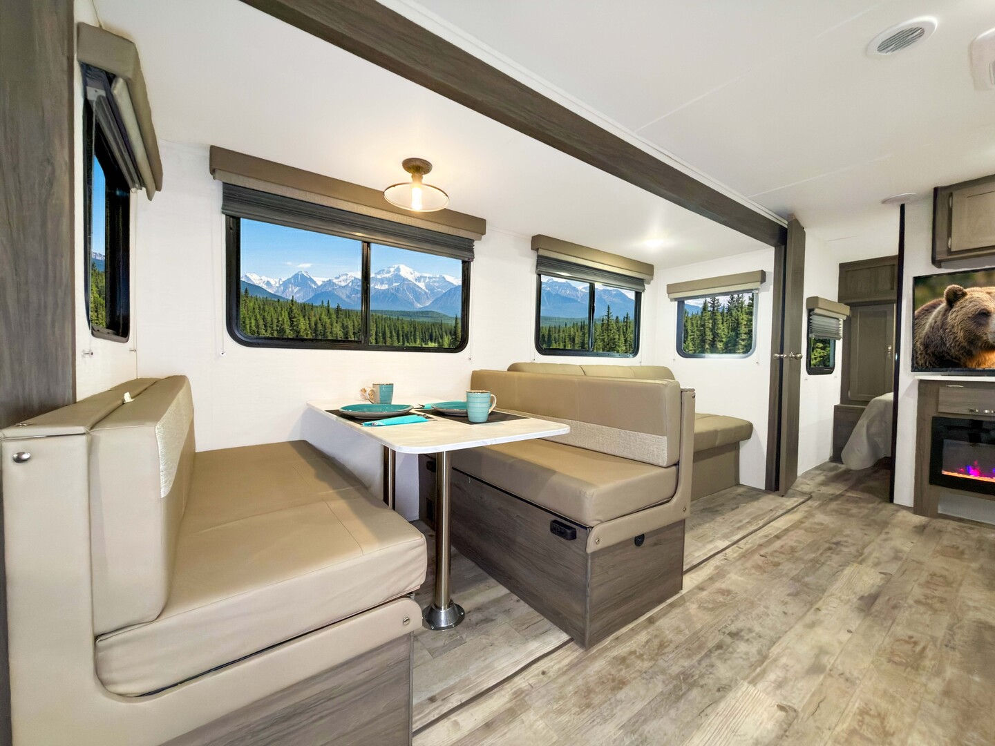 Gulf Stream Northern Express 28BBS Image