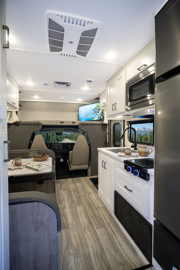 Gulf Stream Conquest Class C 6220LE Image